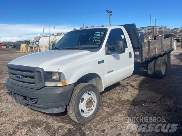 Ford F-450 Platformas/izkraušana no sāniem