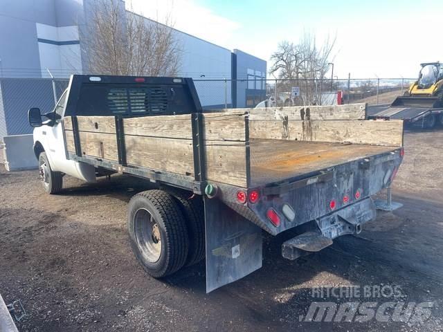 Ford F-450 Platformas/izkraušana no sāniem