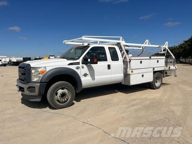 Ford F-450 Platformas/izkraušana no sāniem