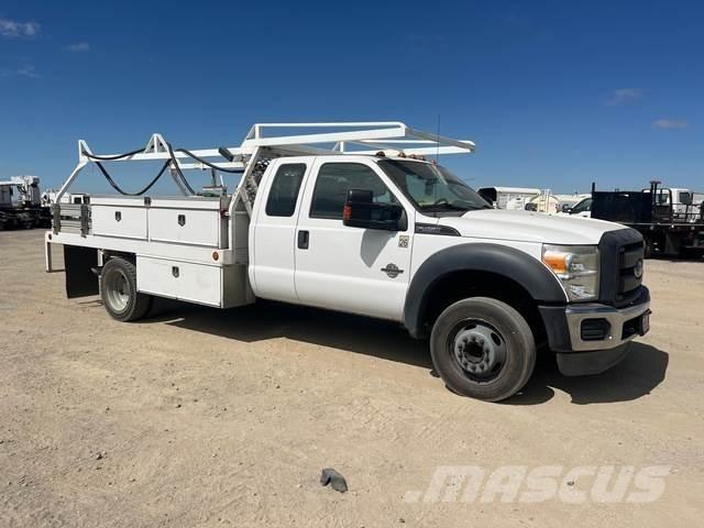 Ford F-450 Platformas/izkraušana no sāniem