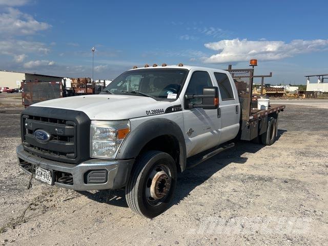 Ford F-450 Platformas/izkraušana no sāniem