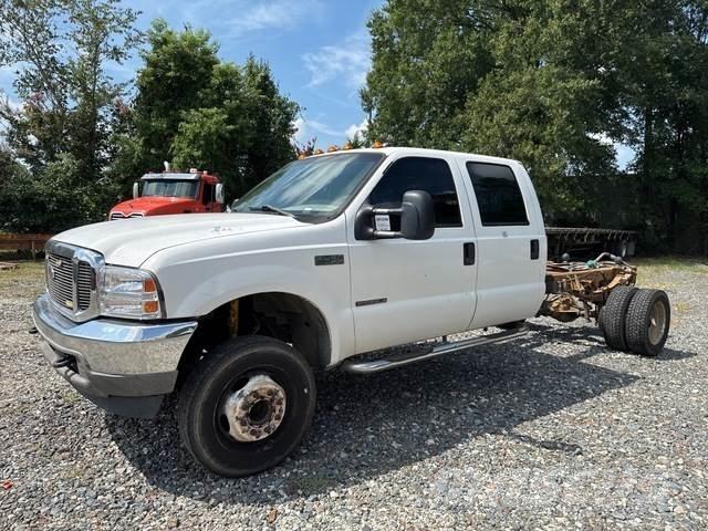 Ford F-450 Kabīnes un interjers