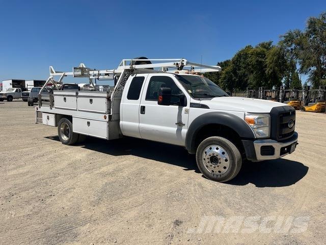 Ford F-450 Platformas/izkraušana no sāniem