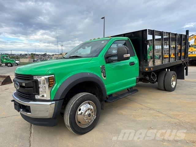 Ford F-450 Platformas/izkraušana no sāniem