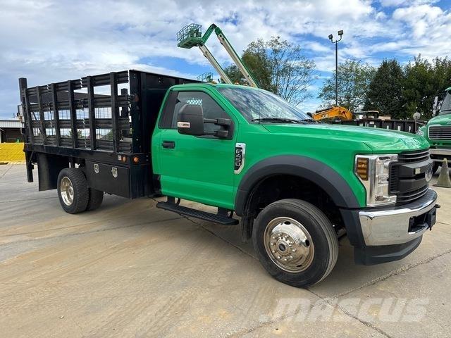 Ford F-450 Platformas/izkraušana no sāniem