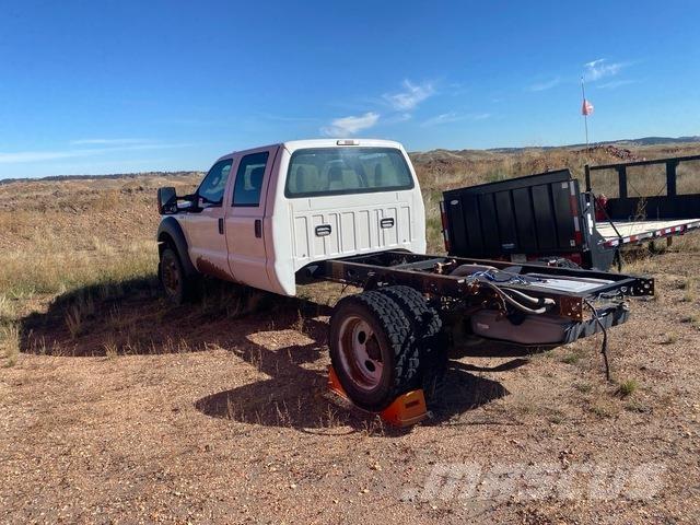 Ford F-450 Kabīnes un interjers