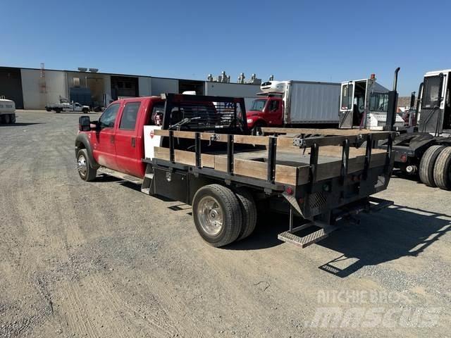 Ford F-550 Platformas/izkraušana no sāniem