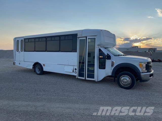 Ford F-550 Automašīnas