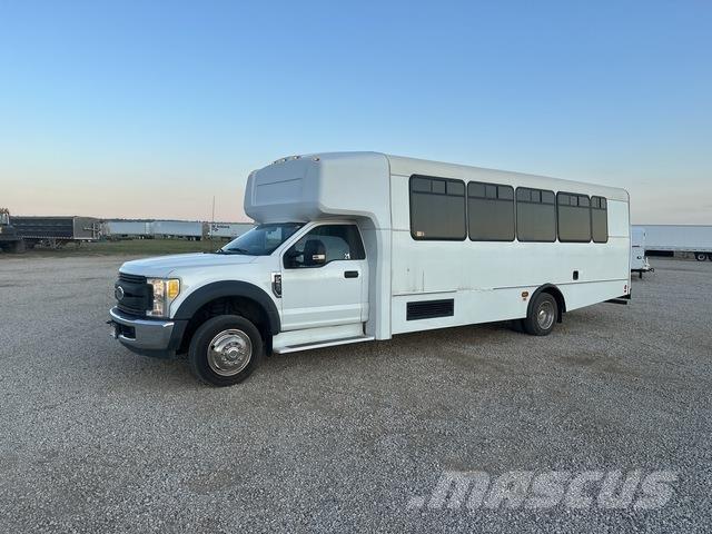Ford F-550 Automašīnas