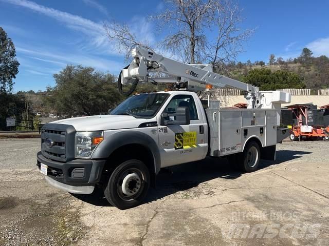 Ford F-550 Pacēlāji uz automašīnas bāzes