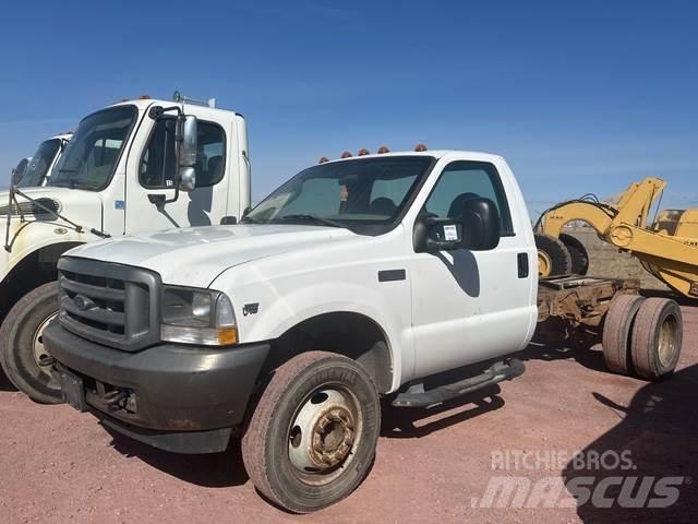 Ford F-550 Kabīnes un interjers