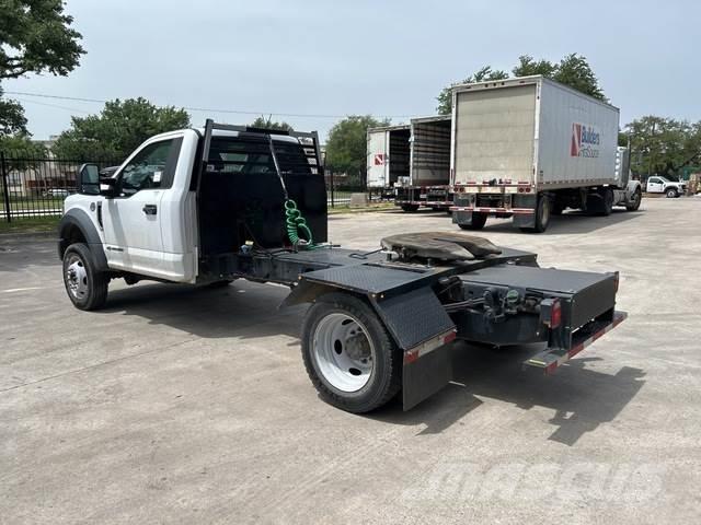 Ford F-550 Artikulētie pašizgāzēji