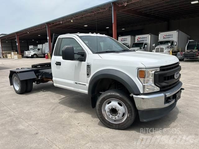 Ford F-550 Būvniecība- Citi