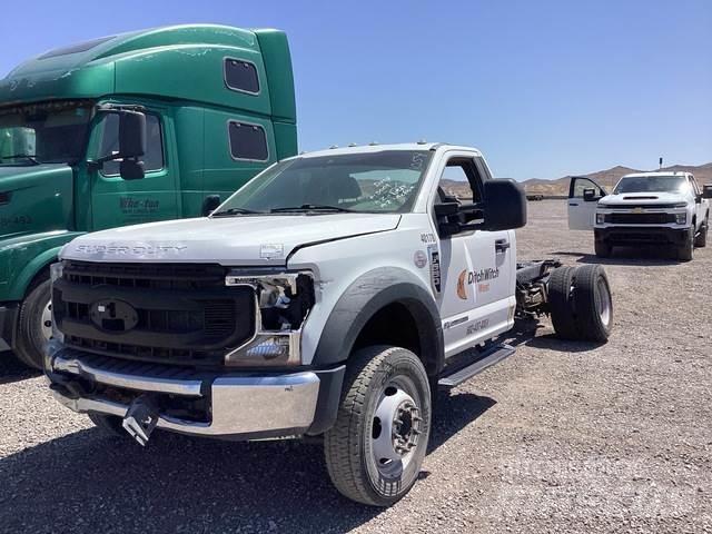 Ford F-550 Kabīnes un interjers