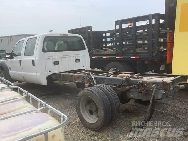 Ford F-550 Kabīnes un interjers