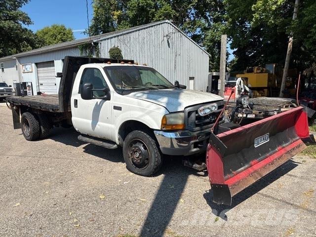 Ford F-550 Platformas/izkraušana no sāniem