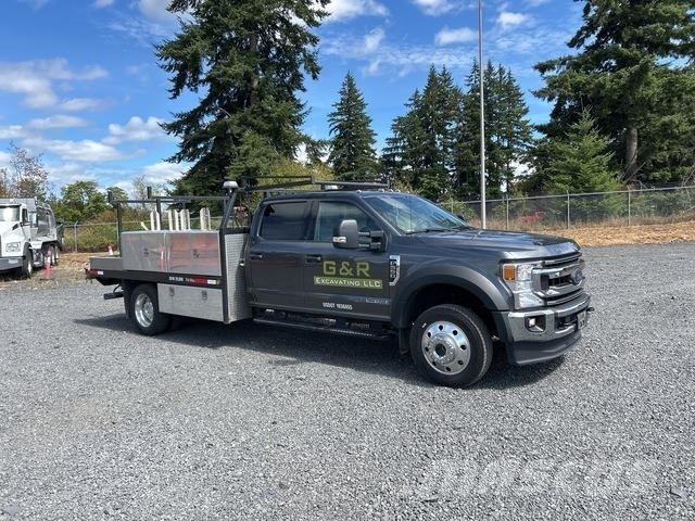 Ford F-550 Platformas/izkraušana no sāniem