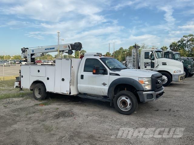 Ford F-550 Pilsētas atkritumvedēji