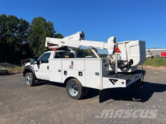 Ford F-550 Pacēlāji uz automašīnas bāzes