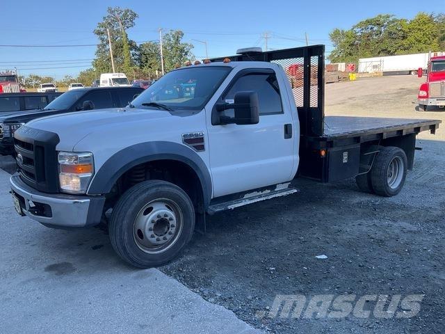 Ford F-550 Platformas/izkraušana no sāniem
