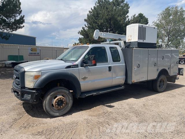 Ford F-550 Pilsētas atkritumvedēji