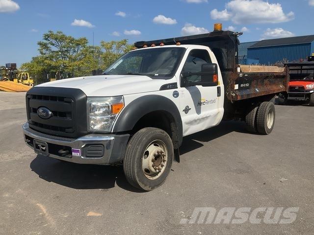 Ford F-550 Pašizgāzējs