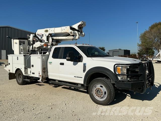 Ford F-550 Pacēlāji uz automašīnas bāzes