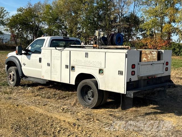 Ford F-550 Pilsētas atkritumvedēji