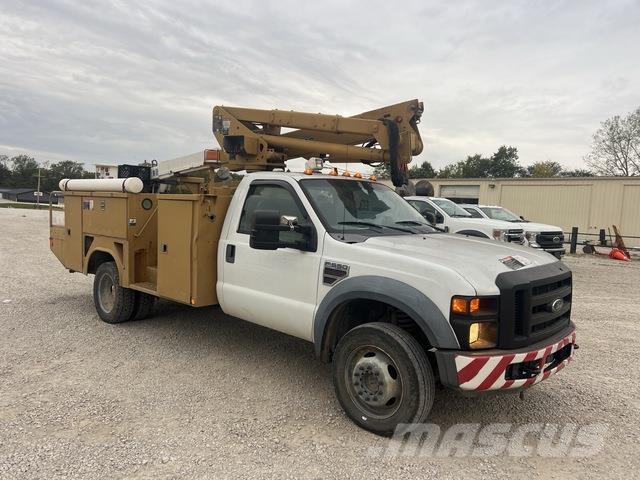 Ford F-550 Pacēlāji uz automašīnas bāzes