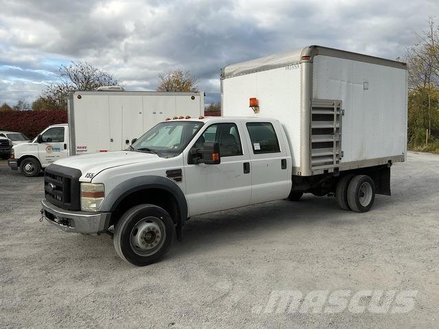 Ford F-550 Furgons
