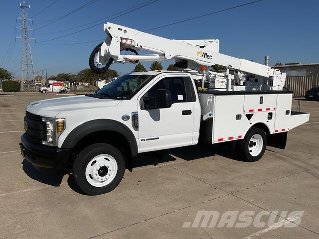 Ford F-550 Pacēlāji uz automašīnas bāzes