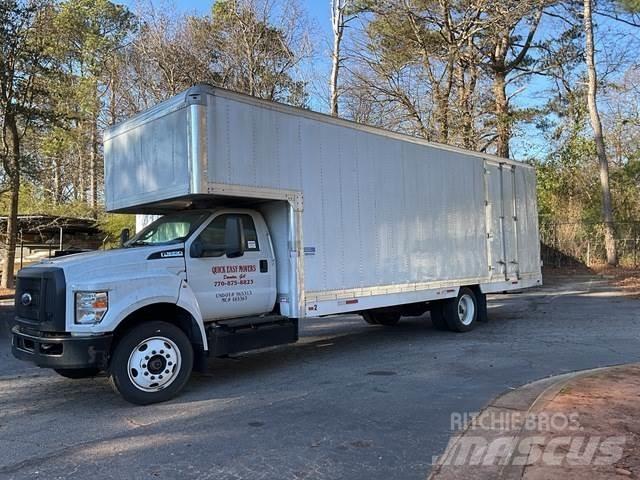 Ford F-650 Furgons