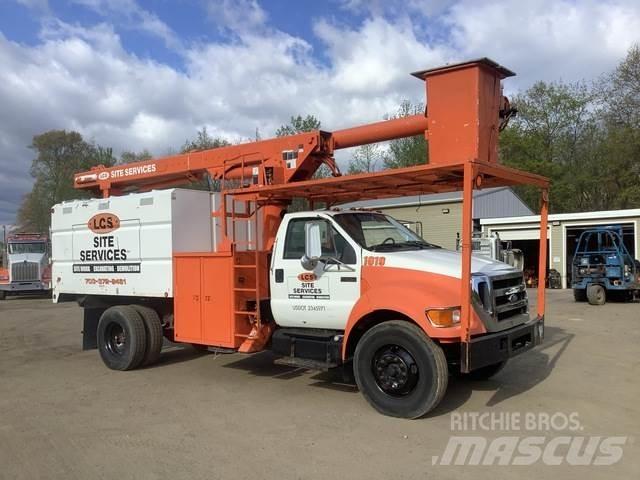 Ford F-650 Pacēlāji uz automašīnas bāzes