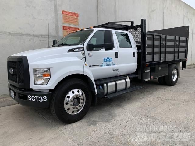 Ford F-650 Platformas/izkraušana no sāniem