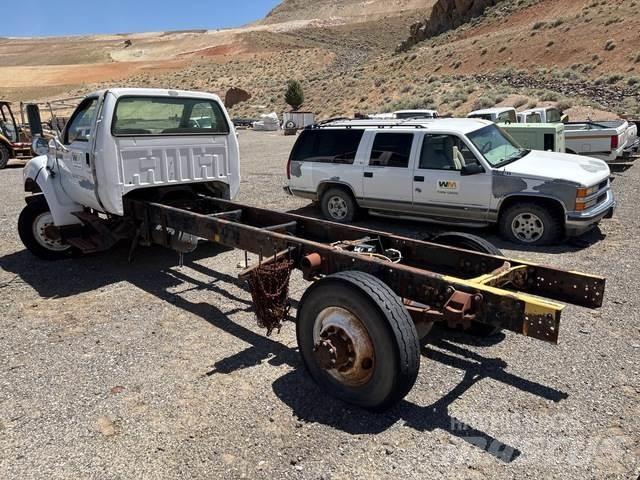 Ford F-650 Kabīnes un interjers
