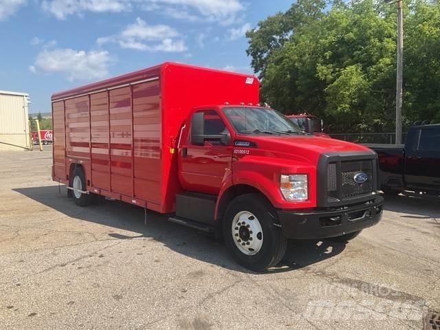 Ford F-650 Dzērienu piegāds kravas mašīnas