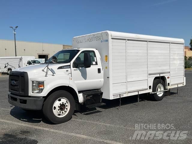 Ford F-650 Dzērienu piegāds kravas mašīnas