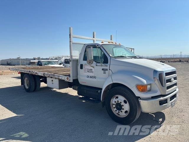 Ford F-650 Platformas/izkraušana no sāniem