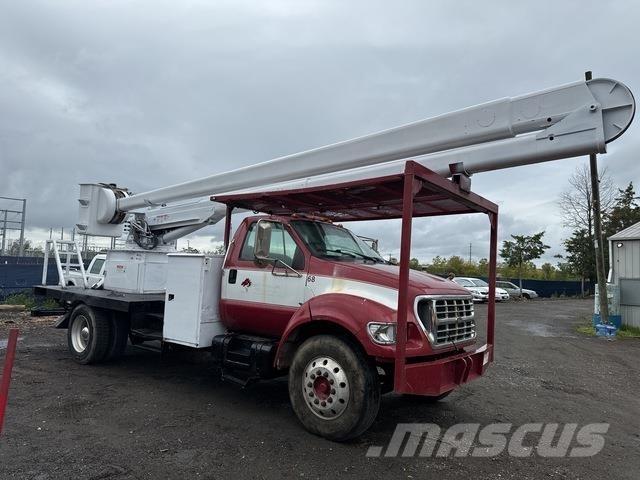 Ford F-750 Pacēlāji uz automašīnas bāzes