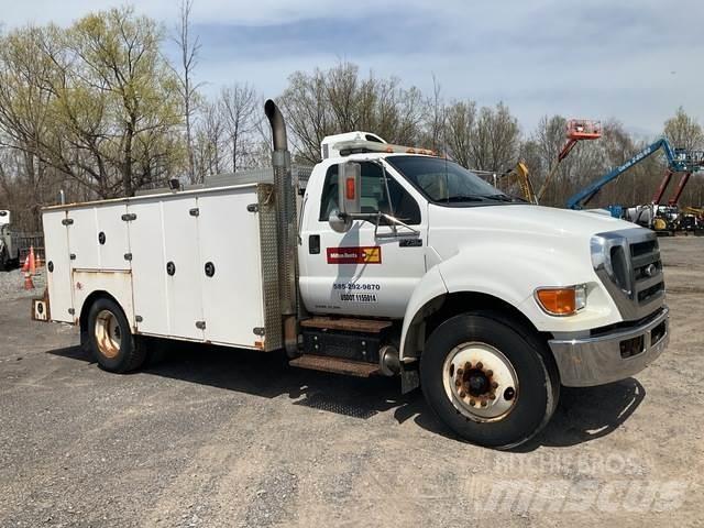 Ford F-750 Pilsētas atkritumvedēji