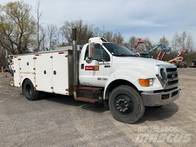 Ford F-750 Pilsētas atkritumvedēji