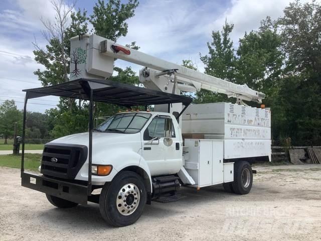 Ford F-750 Pacēlāji uz automašīnas bāzes
