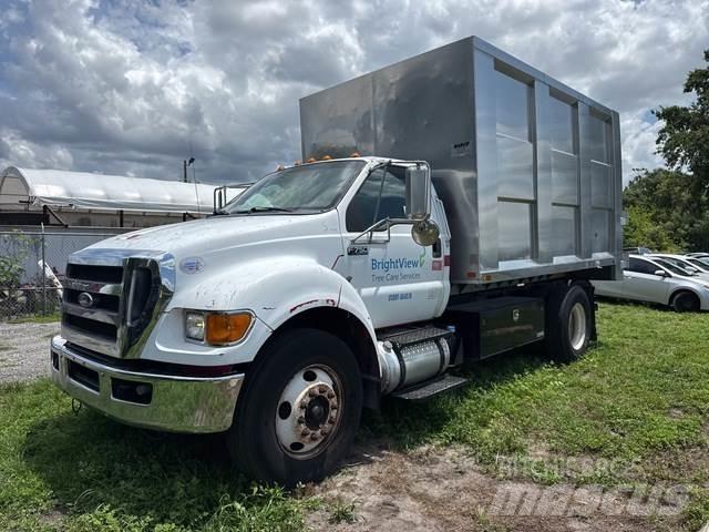 Ford F-750 Koka skaidu vedēji