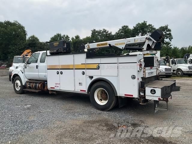 Ford F-750 Pilsētas atkritumvedēji