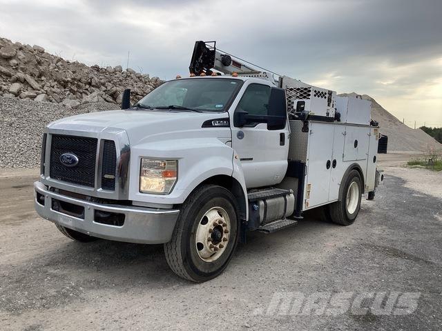 Ford F-750 Pilsētas atkritumvedēji
