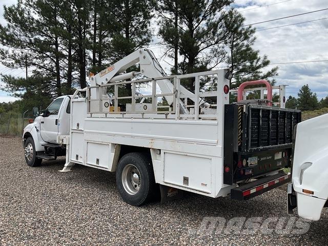 Ford F-750 Pilsētas atkritumvedēji
