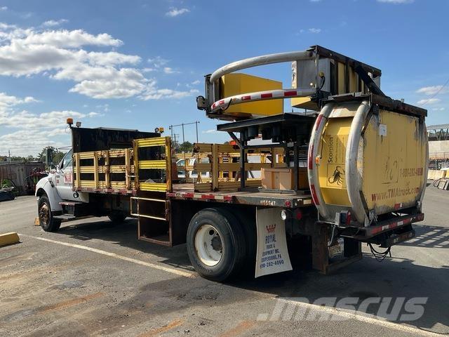 Ford F-750 Pilsētas atkritumvedēji