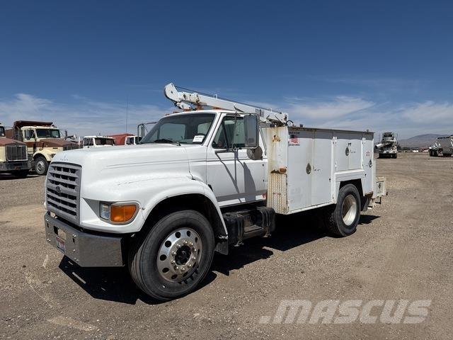 Ford F-800 Pilsētas atkritumvedēji