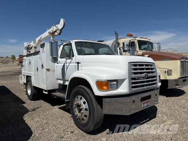Ford F-800 Pilsētas atkritumvedēji