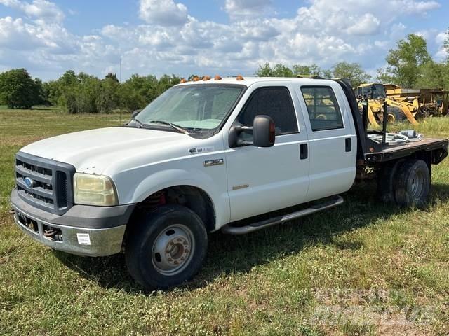 Ford F350 Platformas/izkraušana no sāniem